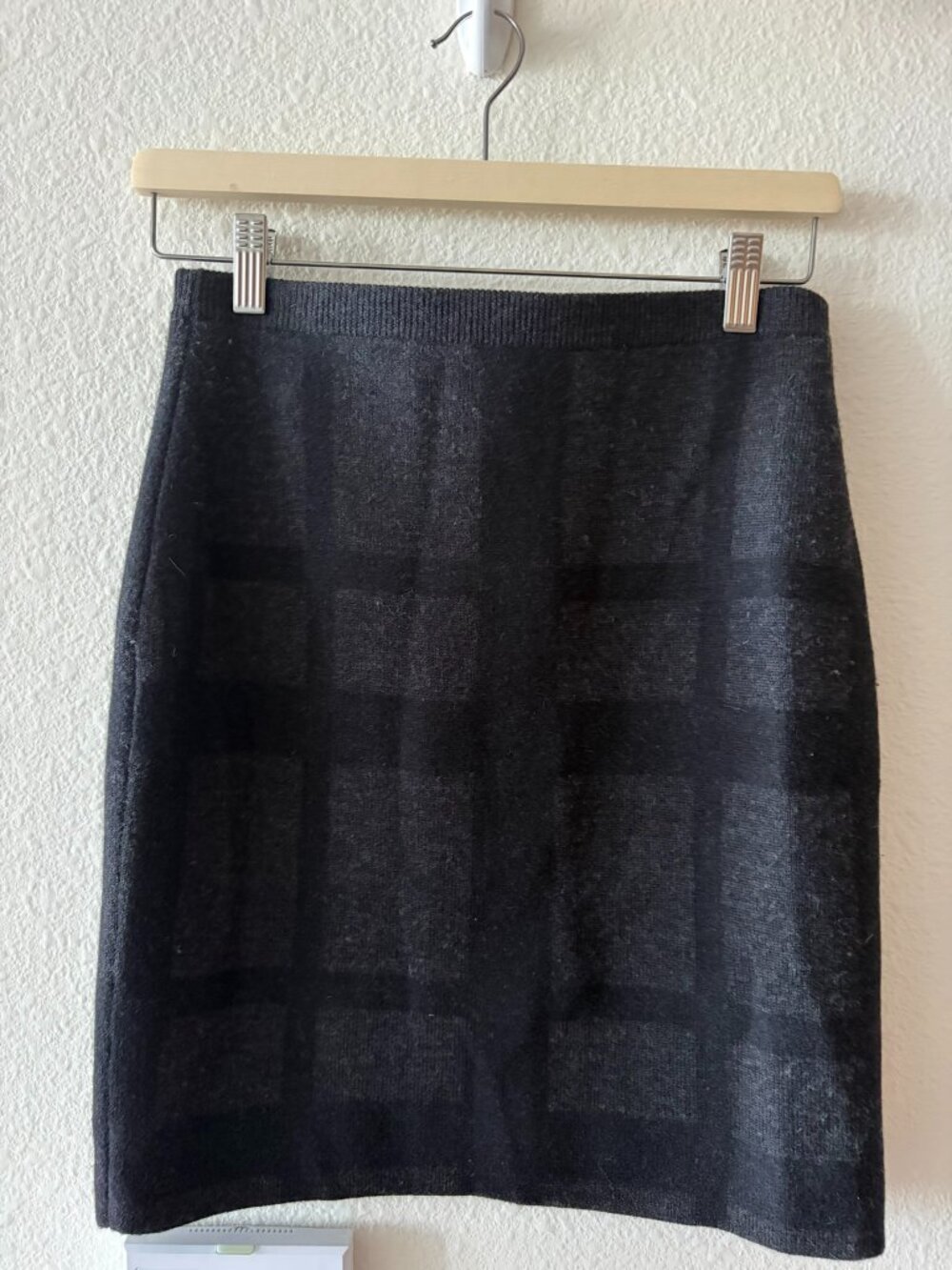 Eileen Fisher Petite Black 100% Merino Wool Skirt – Size PS